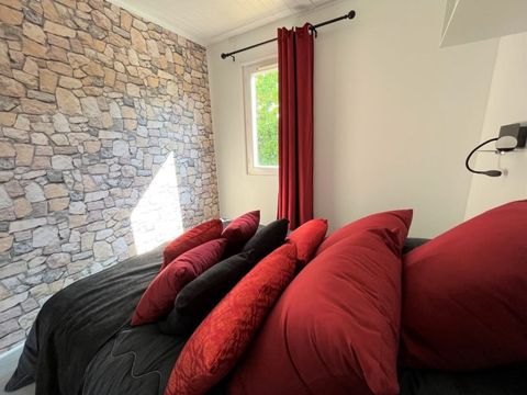 UNUSUAL ACCOMMODATION 4 people - Cabane Cinéma Les Visiteurs - Reserved area for families