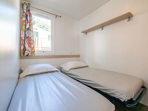 MOBILHOME 6 personnes - Mobil-home | Classic XL | 3 Ch. | 6 Pers. | Terrasse surélevée | Clim.