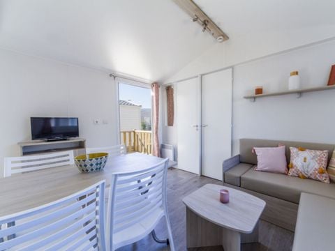 MOBILHOME 5 personnes - Confort (arrivé dimanche)