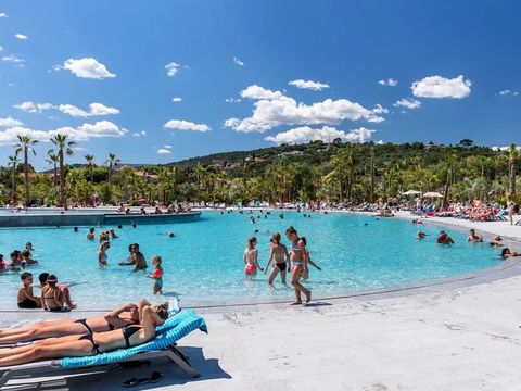 Tour Opérateur sur camping 5* à Port Grimaud - Camping Var