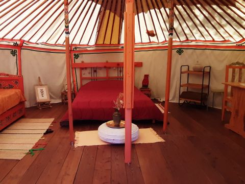 UNUSUAL ACCOMMODATION 3 people - Yurt