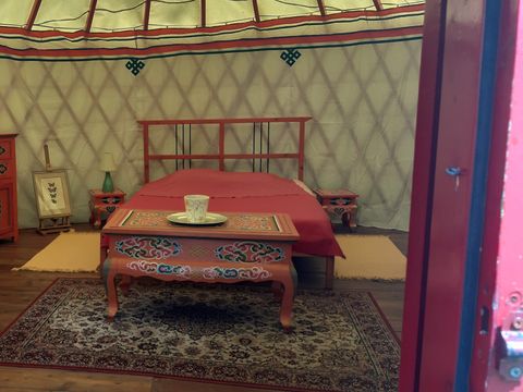 UNUSUAL ACCOMMODATION 5 people - Yurt