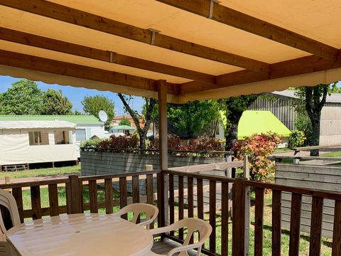 MOBILE HOME 6 people - Mobile-home 28m² + semi-covered wooden terrace 12m² 4/6 pers