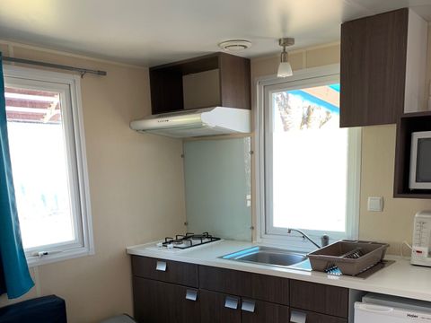 MOBILE HOME 4 people - Mobile-home 20m² + semi-covered wooden terrace 8m². 2/4 persons