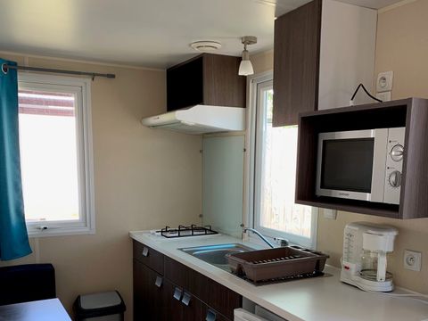 MOBILE HOME 4 people - Mobile-home 20m² + semi-covered wooden terrace 8m². 2/4 persons