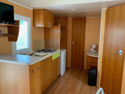 MOBILE HOME 6 people - Mobile-home 30m² + semi-covered wooden terrace 12m² 4/6 pers