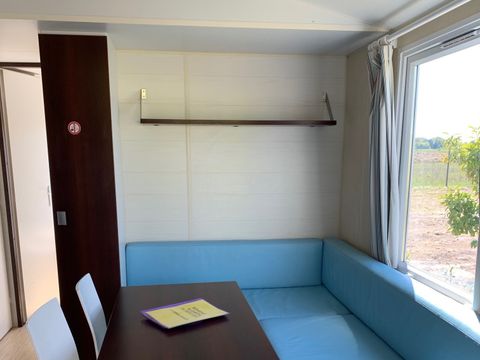 MOBILE HOME 4 people - Mobile-home 26m² + integrated wooden terrace of 7m². 4 pers