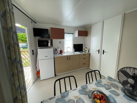 MOBILE HOME 4 people - Mobile home 25m² (IRM LOGGIA 2021) + 8m² semi-covered wooden terrace