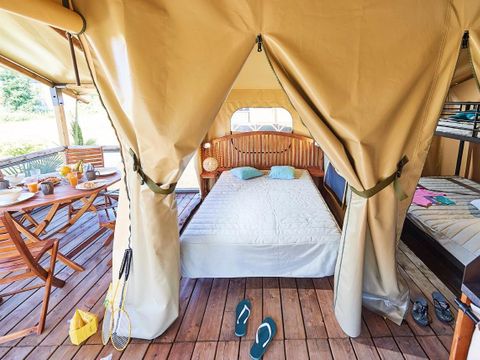 CANVAS AND WOOD TENT 5 people - Bali Lodge 3 Rooms 4/5 People