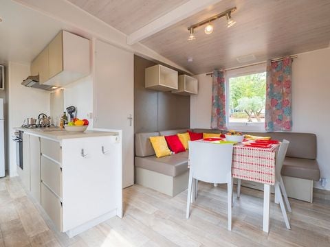 MOBILHOME 6 personnes - Comfort XL | 3 Ch. | 6 Pers. | Terrasse surélevée | Clim.