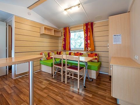 MOBILHOME 6 personnes - Classic XL | 2 Ch. | 4/6 Pers. | Terrasse surélevée