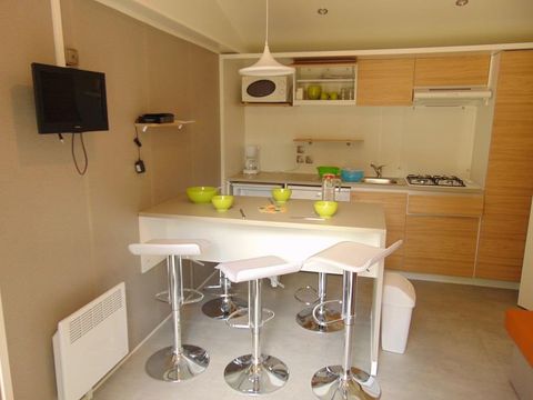 MOBILHOME 6 personnes - Mobil-home Premium 33m² / 2 chambres - 2 salles de bain - terrasse