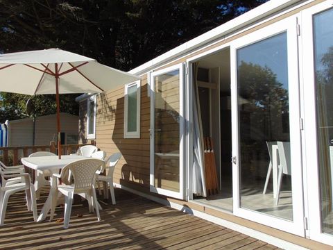 MOBILHOME 10 personnes - Mobil-home Confort 38 m² / 4 chambres - terrasse