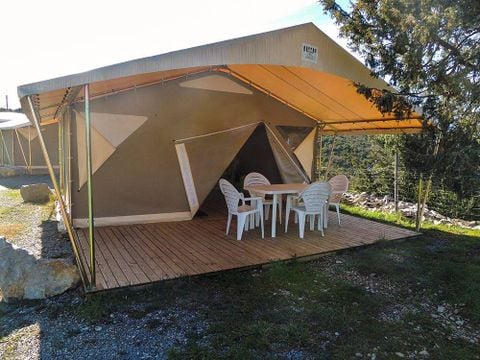 TENT 5 people - CANADA (without sanitary facilities)