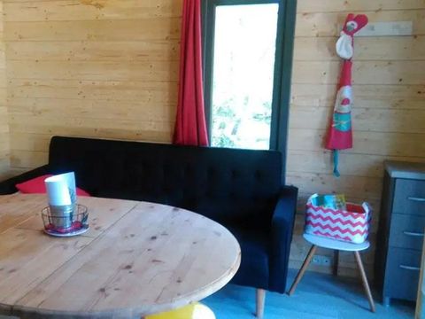 UNUSUAL ACCOMMODATION 8 people - CABANE DE GRETEL 3 bedrooms