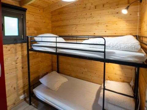 UNUSUAL ACCOMMODATION 8 people - CABANE DE GRETEL 3 bedrooms