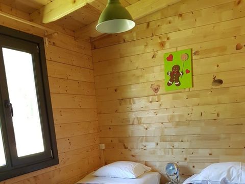 UNUSUAL ACCOMMODATION 8 people - CABANE DE GRETEL 3 bedrooms