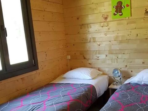 UNUSUAL ACCOMMODATION 8 people - CABANE DE GRETEL 3 bedrooms