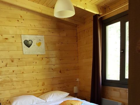 UNUSUAL ACCOMMODATION 8 people - CABANE DE GRETEL 3 bedrooms