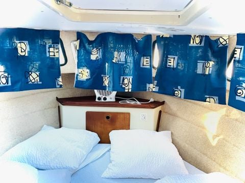 UNUSUAL ACCOMMODATION 4 people - Boat Saga 27