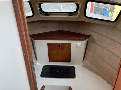 UNUSUAL ACCOMMODATION 4 people - Boat Saga 27