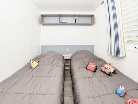 MOBILE HOME 5 people - 2-bedroom comfort 24 m² (24 m²)