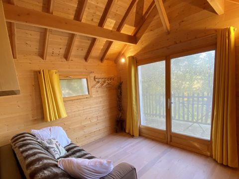 HÉBERGEMENT INSOLITE 6 personnes - Cabane Perchée Beaumont 6 pers.