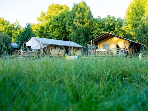 CANVAS AND WOOD TENT 6 people - Safari Tent Beautiful view