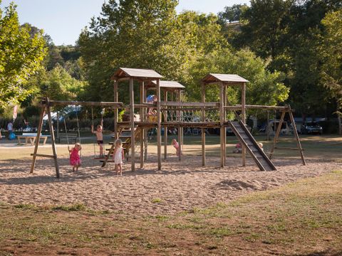 Camping RCN Le Moulin de la Pique - Camping Dordogne - Image N°9