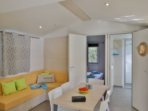 MOBILHOME 5 personnes - Mobil-home | Premium | 2 Ch. | 5 Pers. | Terrasse Surélevée | TV