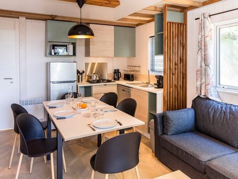 MOBILHOME 6 personnes - Chalet | Ultimate | 3 Ch. | 6 Pers. | Terrasse surélevée | TV