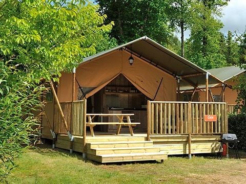 TENTE TOILE ET BOIS 6 personnes - Safari Lodge | 2 Ch. | 6 Pers. | 1 SDB