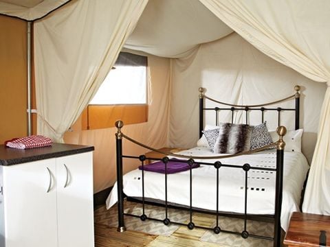 CANVAS AND WOOD TENT 5 people - Safari | 2 Bedrooms | 4/5 People | Single Terrace