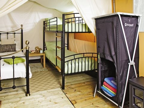 CANVAS AND WOOD TENT 6 people - Safari | 2 Bedrooms | 5/6 Pers. | Single terrace