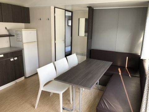 MOBILE HOME 6 people - 3 BEDROOMS WITH A 160 CM BED