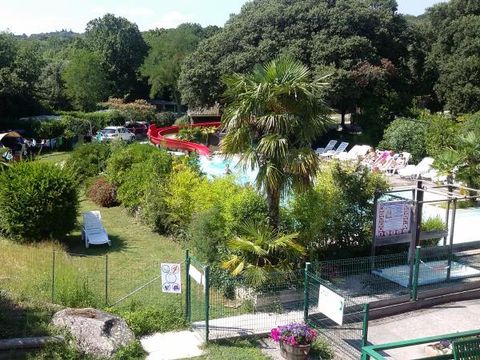 Flower Camping Le Martinet Rouge  - Camping Aube - Afbeelding N°5