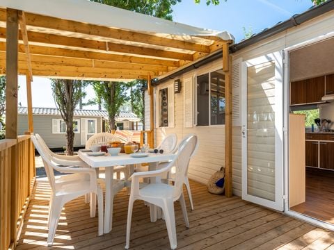 MOBILHOME 4 personnes - Comfort | 2 Ch. | 4 Pers. | Terrasse surélevée | Clim.