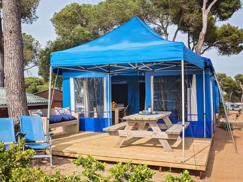 CANVAS AND WOOD TENT 5 people - Super Lodge Tent (without sanitary facilities)