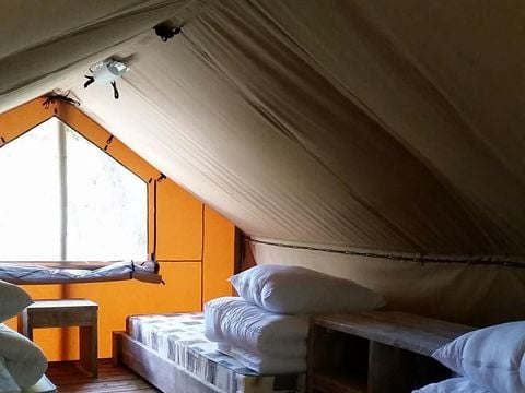 TENT 4 people - LOGGIA 2 bedrooms/mezzanine with bathroom