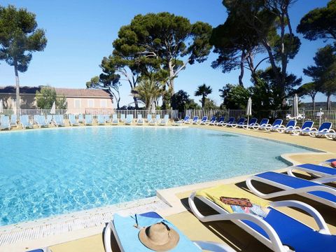 Résidence-Club Odalys Le Mas des Vignes - Camping Gard