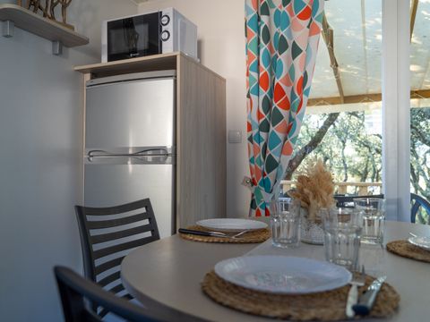 MOBILHOME 4 personnes - 2 ch 4 pers Terrasse semi-couverte Clim payante