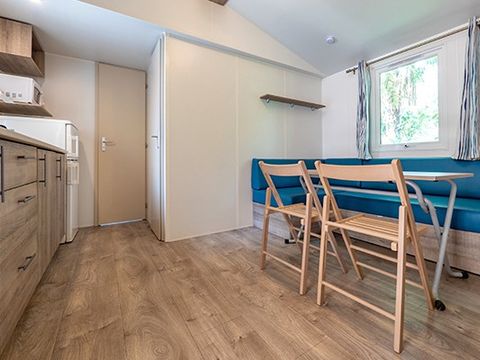 MOBILHOME 6 personnes - Comfort XL | 2 Ch. | 4/6 Pers. | Terrasse surélevée