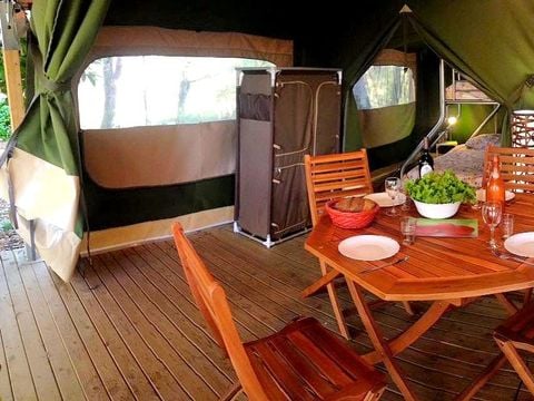 TENT 5 people - Tente Safari Acacia Standard 23m² (without sanitary facilities) - 2 bedrooms + covered terrace 12m² 5 pers.