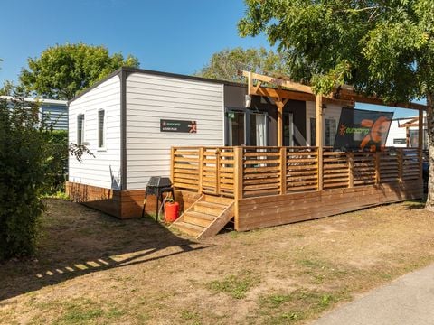 MOBILHOME 8 personnes - Mobil-home | Premium | 3 Ch. | 6/8 Pers. | Terrasse surélevée