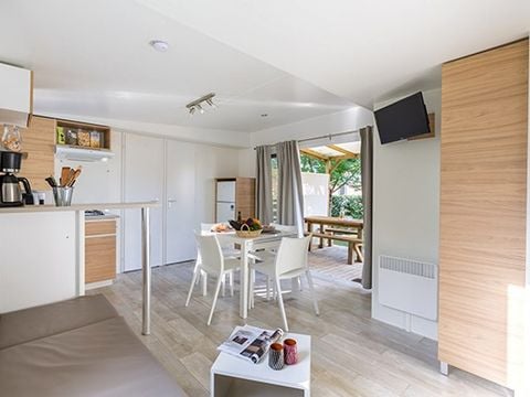 MOBILHOME 8 personnes - Mobil-home | Premium | 3 Ch. | 6/8 Pers. | Terrasse surélevée