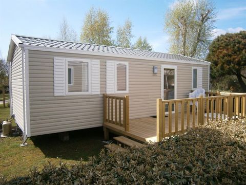 MOBILE HOME 6 people - 3 bedrooms - wooden terrace - TV - 6 pers