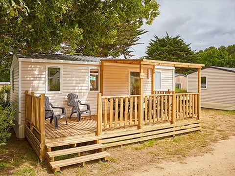 MOBILHOME 6 personnes - Comfort | 3 Ch. | 6 Pers. | Terrasse surélevée | Clim. | TV