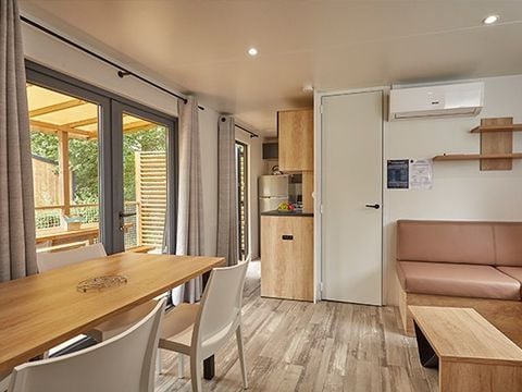 MOBILHOME 6 personnes - Mobil-home | Premium Exclusive | 3 Ch. | 6 Pers. | Terrasse surélevée | Clim. | TV