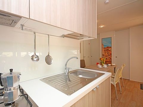 MOBILE HOME 6 people - Mobile-home | Comfort XL | 3 Bedrooms | 6 Pers. | Covered Terrace | 2 bathrooms | Air-con.