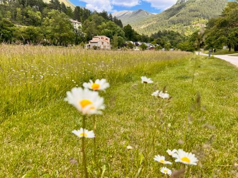 CHALET 6 personnes - CANELLE(vue montagne) 3 chambres